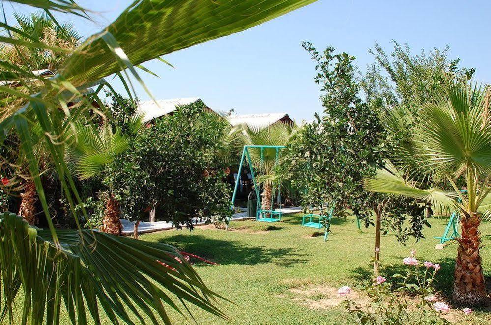 Dream Park Bungalow Titreyengol Esterno foto